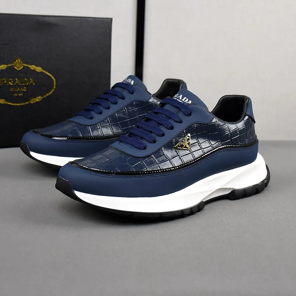 PP440👟👟👟[PRADA-Prada] boutique series. The upper is made of first-layer cowhide, sheepskin lining, and an ultra-light soft elastic PU outsole. Men's size 38-44 (45 custom-made) (just choose according to your usual wearing size).